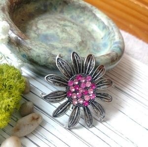 Antique pointsetta pin